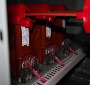 Поверка<br>Аккредитованная лаборатория<br>8(812)209-15-19, info@saprd.ru